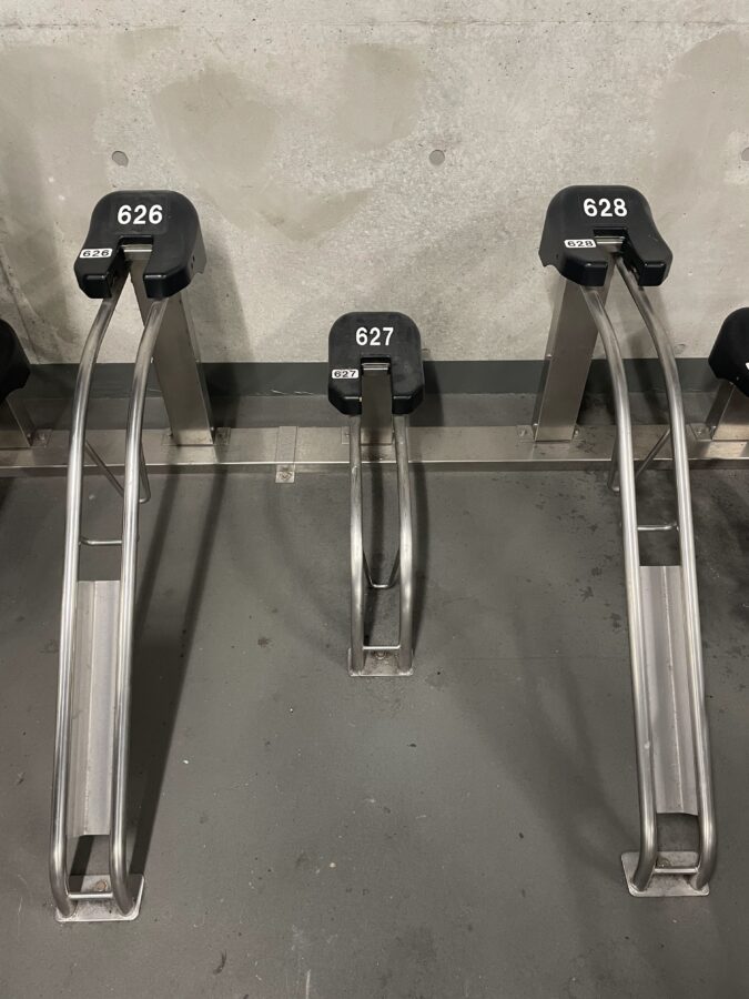 うめきた駐輪場のラック幅