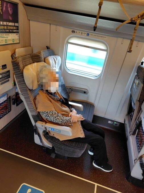 広くて快適だったJR東日本の新幹線車いす席